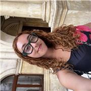 Estudiante de Enfermería con el First Certificate, da clases de inglés y repaso escolar nivel ESO y Bachillerato